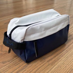 Nautica Toiletry Bag - New